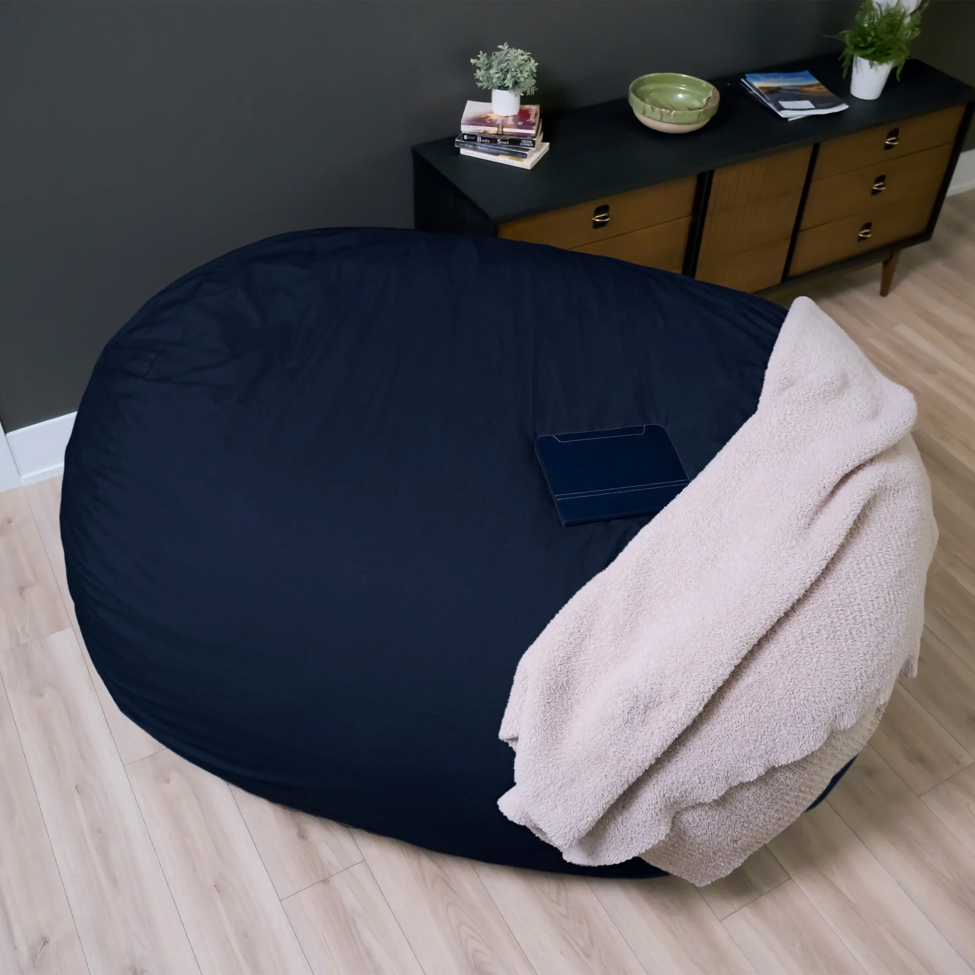 Product image 142